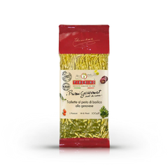 "Trofiette alla Genovese", Italian pasta with basil pesto sauce