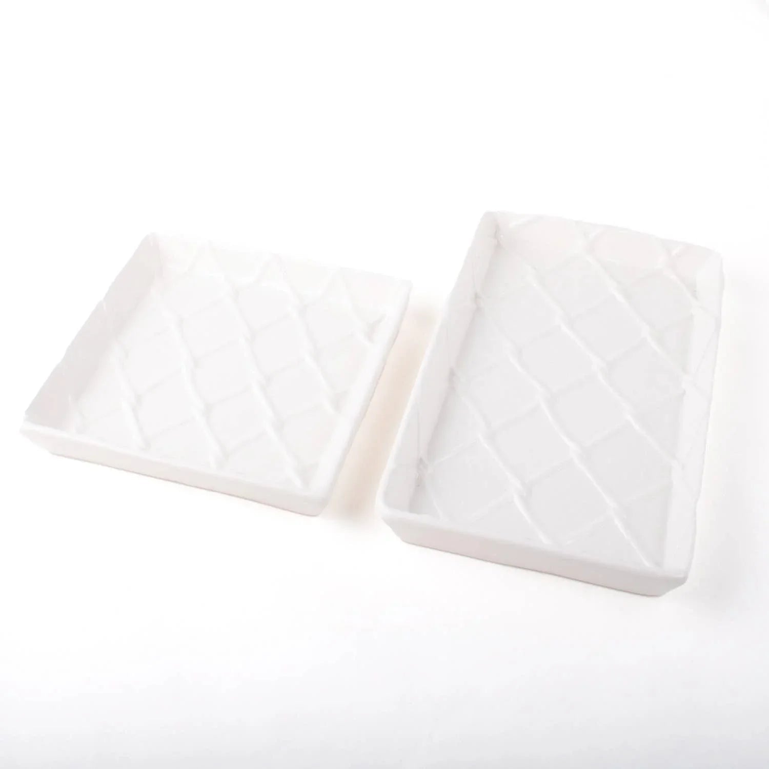 8 Oak Lane Textured Guest Towel Tray